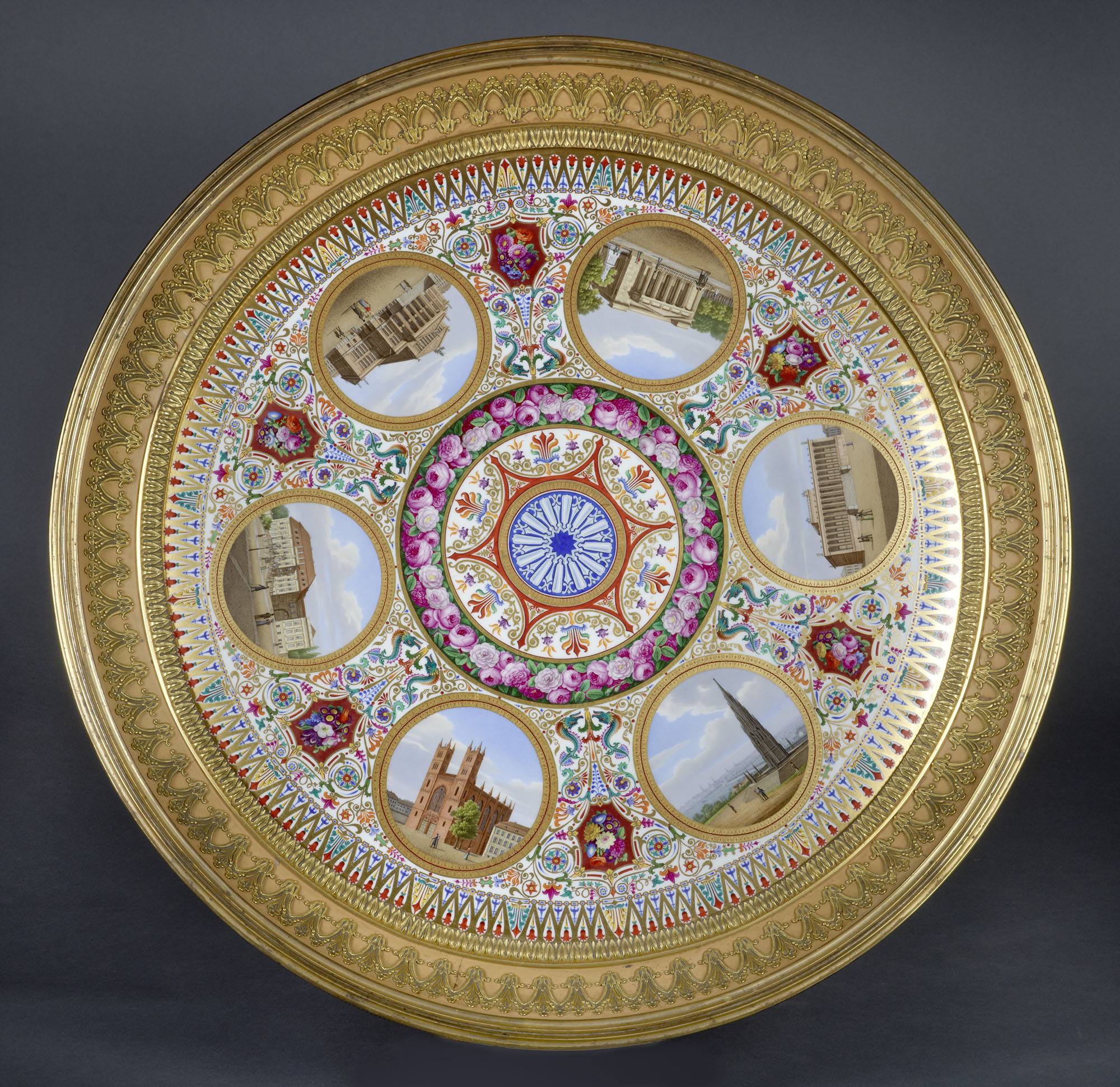Karl Friedrich Schinkel (1781 - 1841), porcelain tabletop produced by the Royal Porcelain Manufactory. _Stiftung Preußische Schlösser und Gärten Berlin-Brandenburg, In. Nr. IV 30_. Photo: Wolfgang Pfauder.