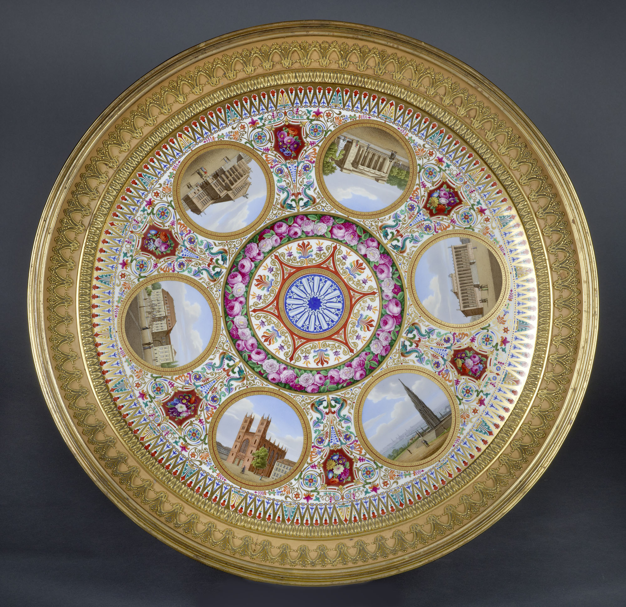 Karl Friedrich Schinkel (1781 - 1841), porcelain tabletop produced by the Royal Porcelain Manufactory. _Stiftung Preußische Schlösser und Gärten Berlin-Brandenburg, In. Nr. IV 30_. Photo: Wolfgang Pfauder.